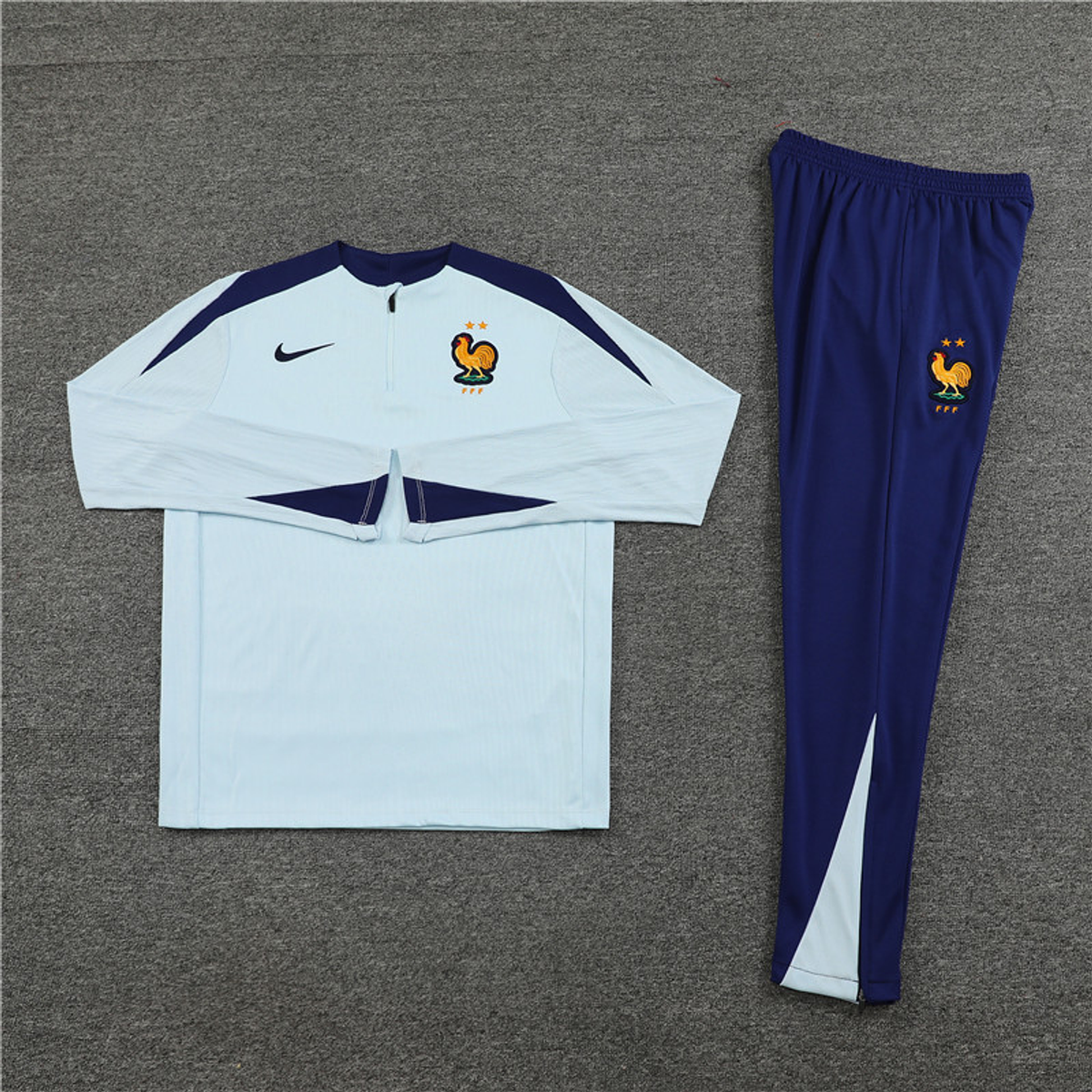Tracksuit France 24/25