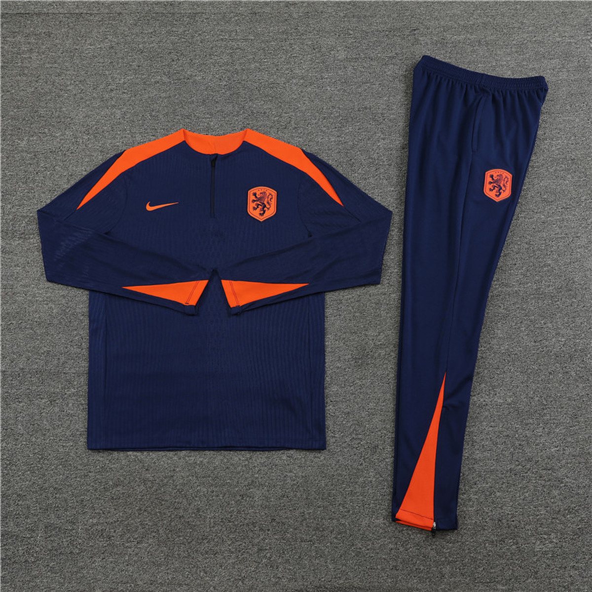 Tracksuit Netherlands 2 24/25