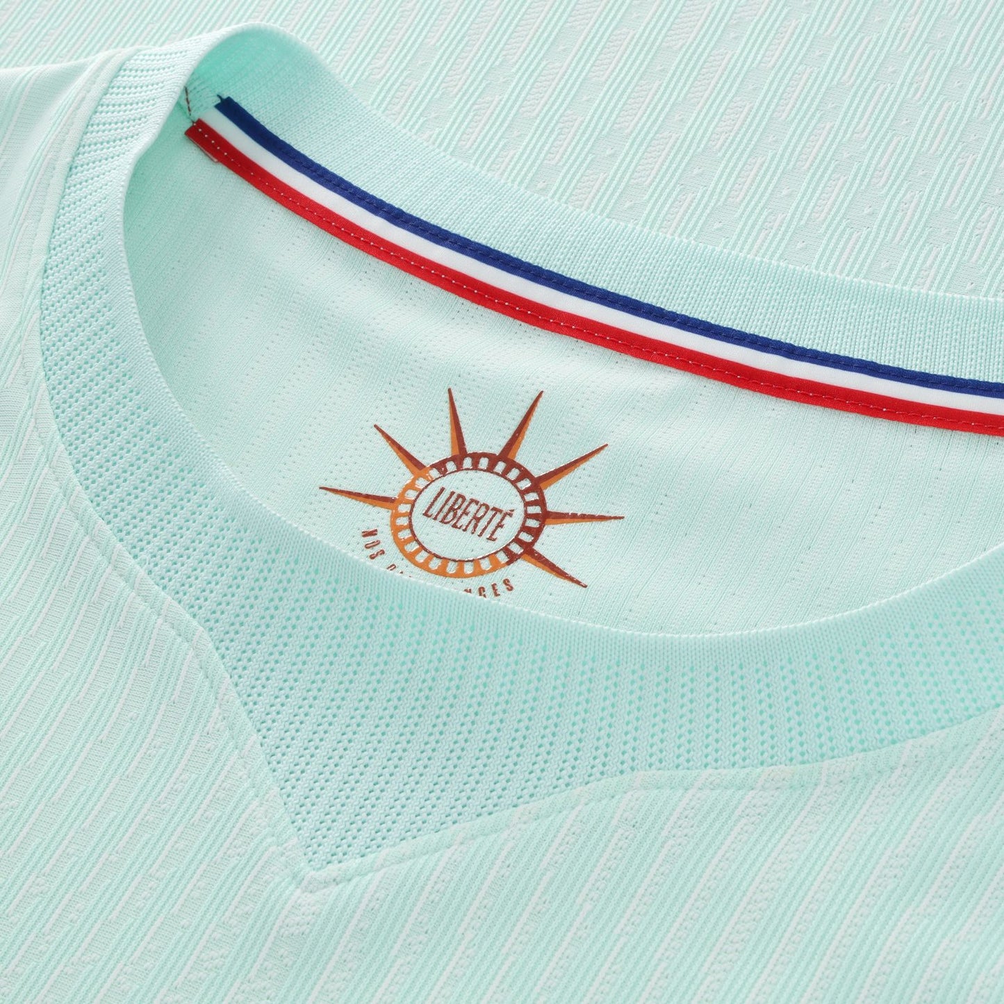 Away Kit France 2026